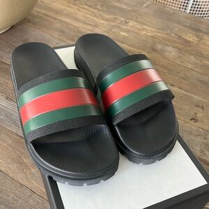 Men’s Gucci slides